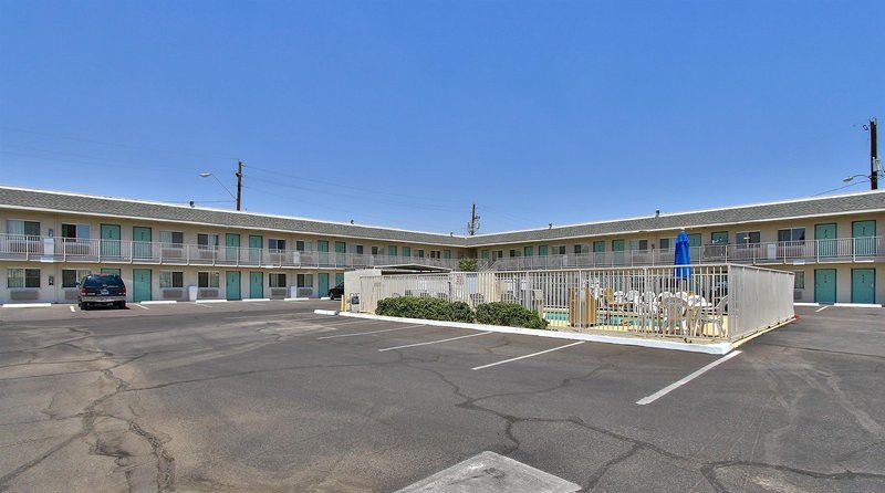 Motel 6-Phoenix, Az - Airport - 24Th Street Exteriör bild